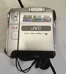 Camera video cu caseta miniDV JVC GR-DX57E pentru piese