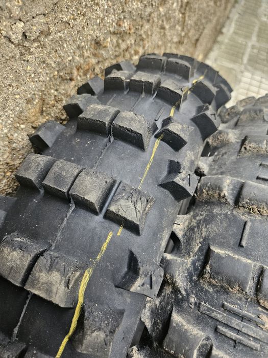 Ендуро Гуми  18 140 80