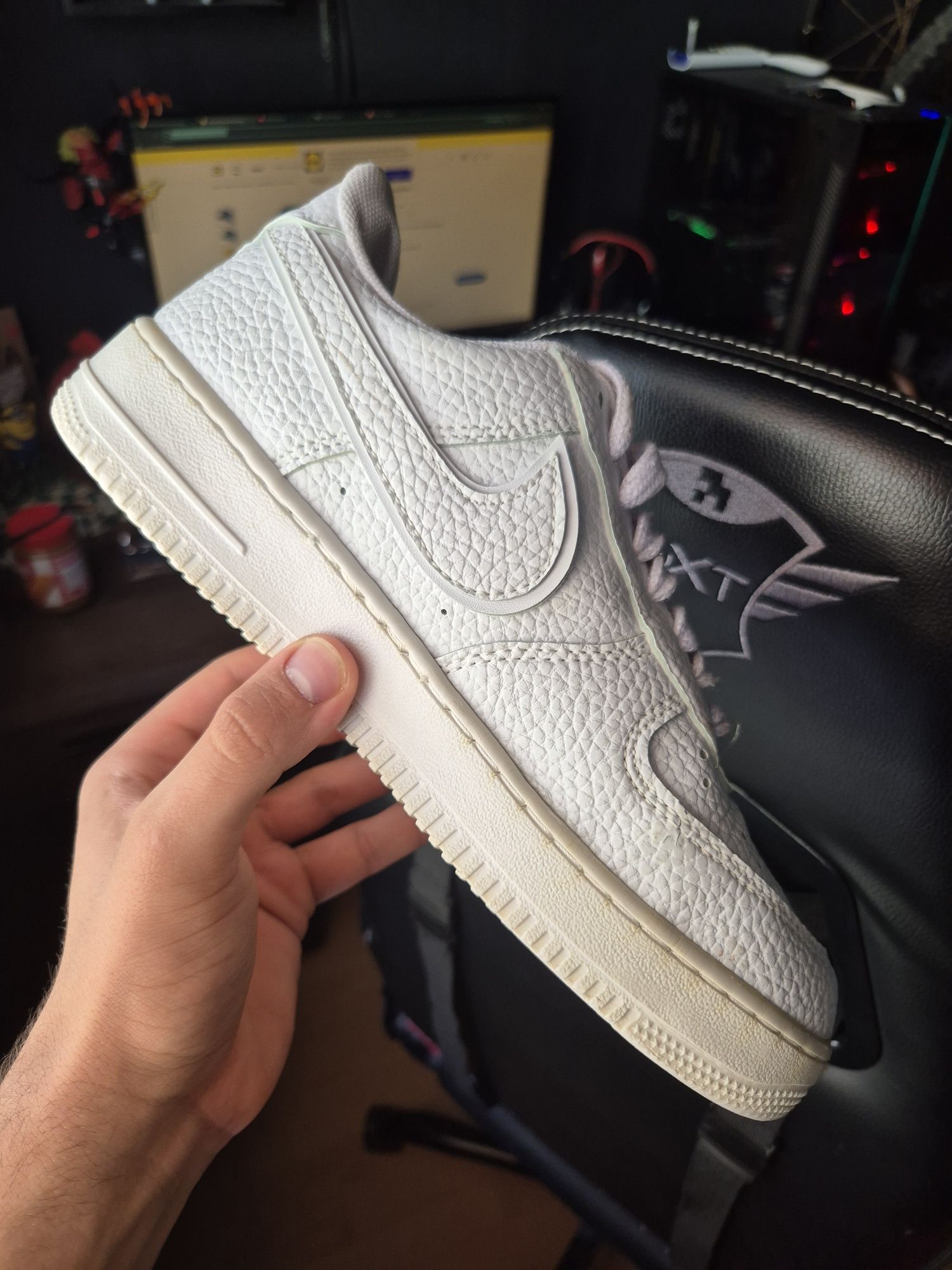 NIKE AIR Force 1 обувки