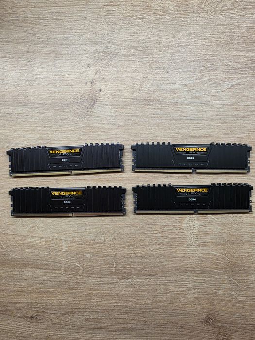 Corsair RAM 32GB DDR4