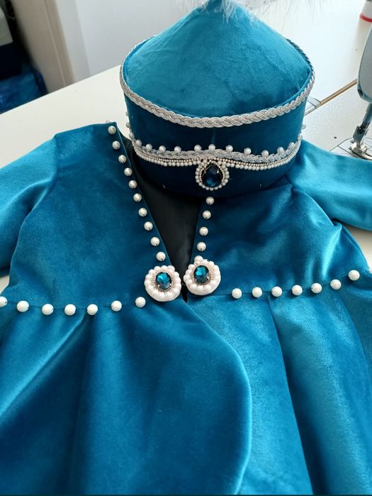 Продам национальный костюм для девочки