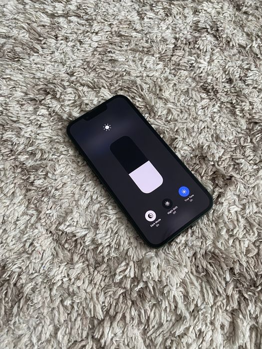 iPhone 13 Green 128GB 100%