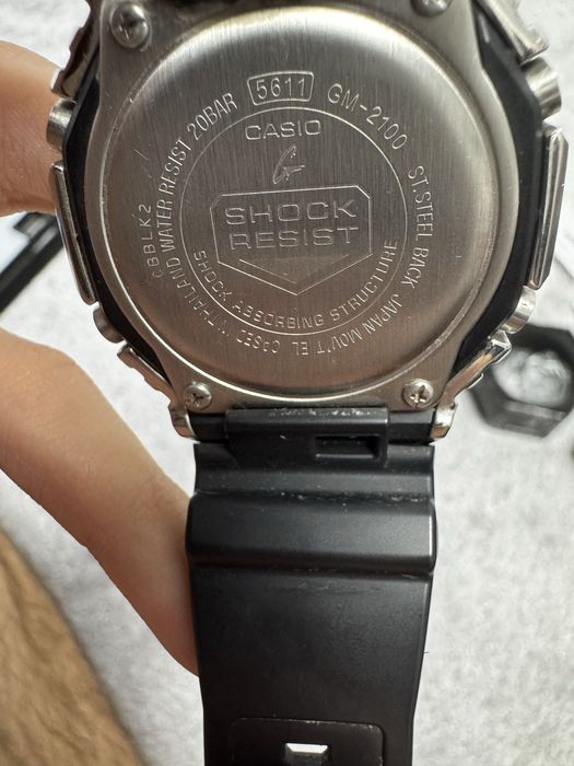 Vand gshock gm-2100-1aer
