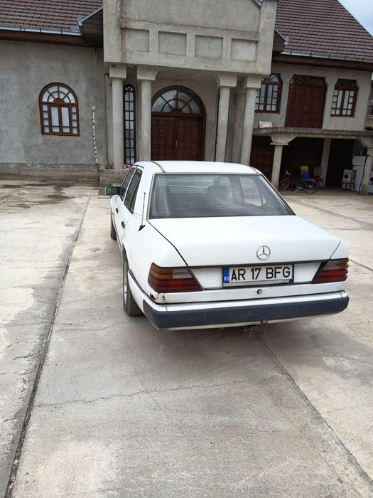 Mercedes W124 - 2.0 Diesel 75CP - Stare buna!
