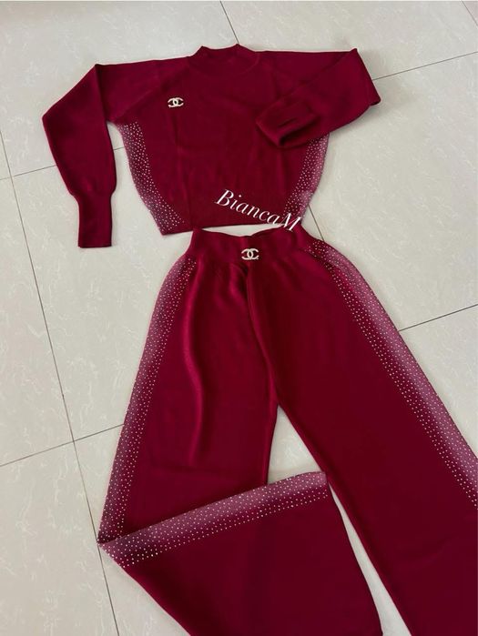 Compleu tricot cu pietre