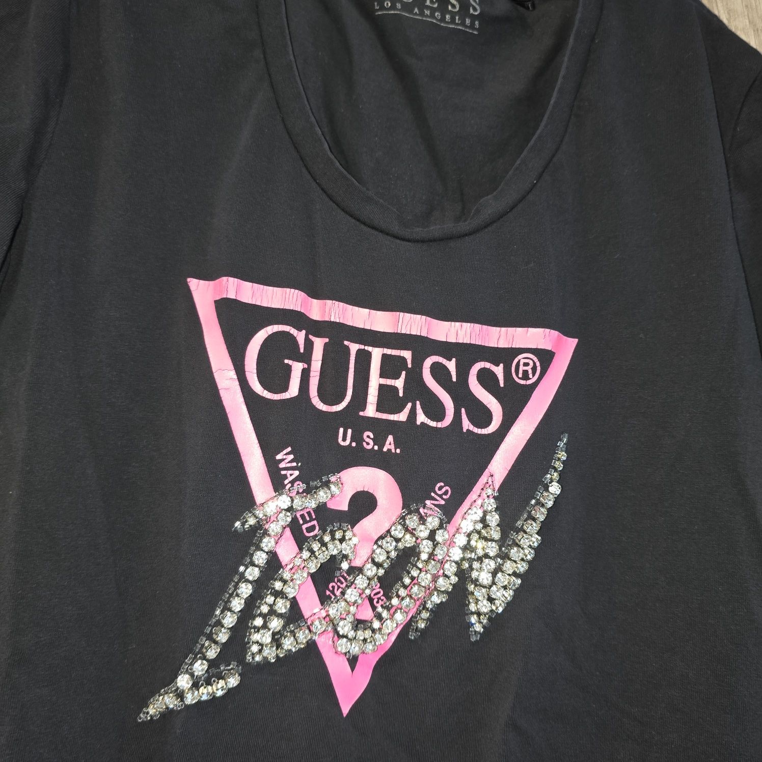 Тениска guess с камъни