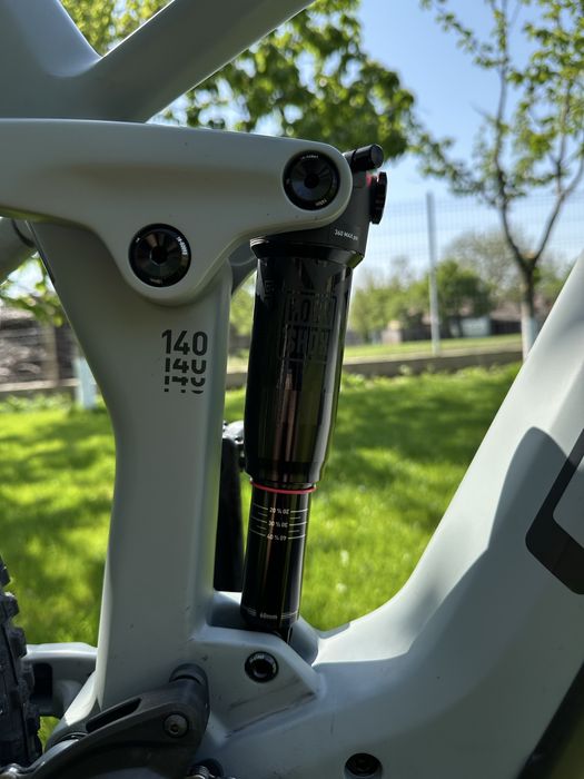 Cube stereo hybrid 140 HPC PRO 750