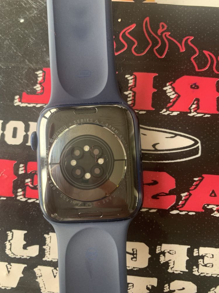 Apple Watch Series 6 44