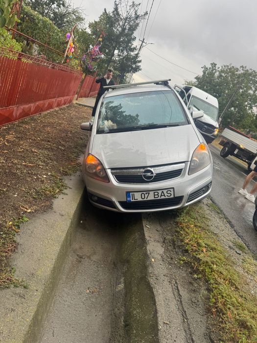 Vand schimb opel zafira B