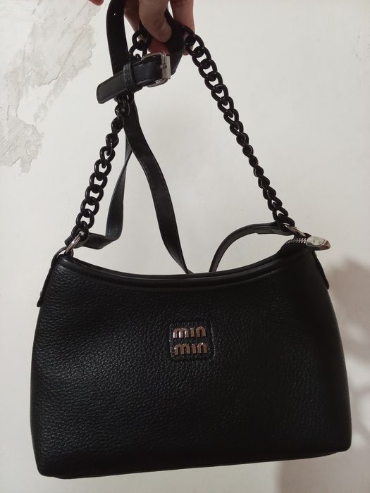 Продам новые женские мини сумки. Хранятся в своем пакете. Все внутри.