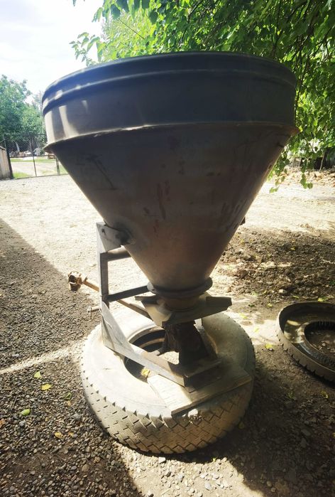 Vând mea îngrășăminte marca Azoma!