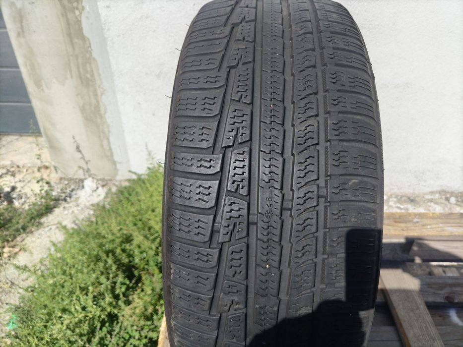 215/55/17 Нокиан ДОТ 2014 г