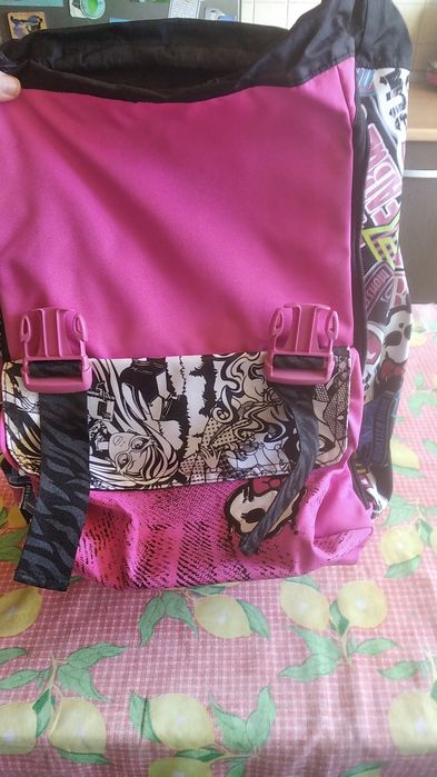 Ghiozdan scoala Monster High