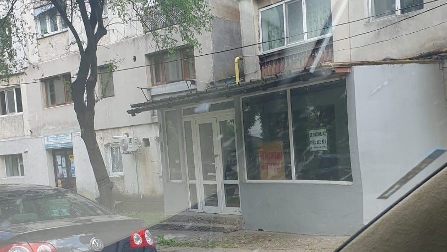Spațiu comercial -Oras Mărășești ,zona gara