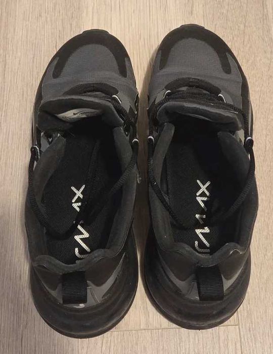 Adidasi Nike Air70 React