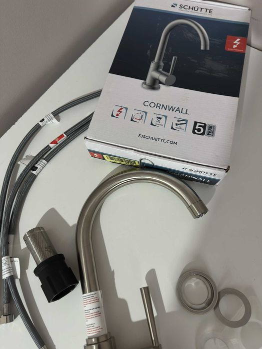 Schütte CORNWALL  - Baterie pentru chiuvetă si conectare boiler