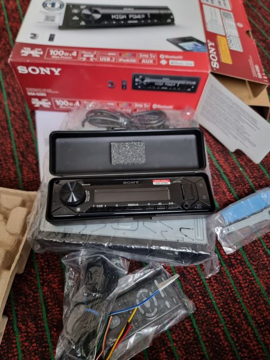 Магнитола Sony DSX-GS80