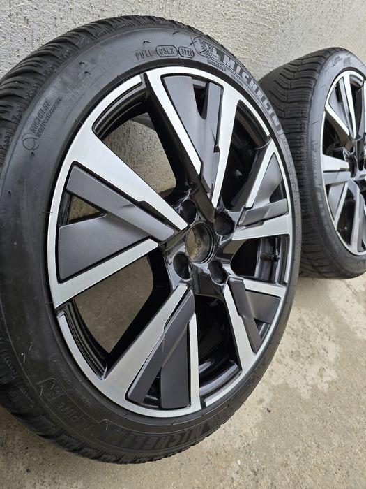 Jante originale peugeot 208 GT 205 45 17 michelin alpine 6