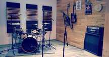 Sala repetitie/Studio inregistrari voce si instrumente/Mix Master/