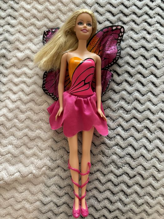 Продам куклу Барби с крыльями