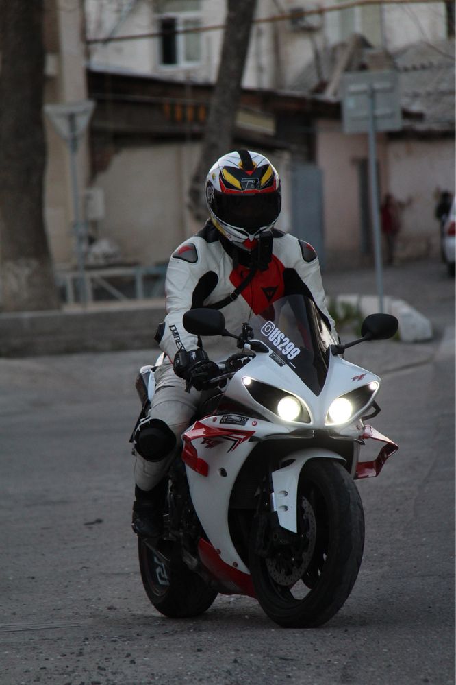 Продается YAMAHA R1