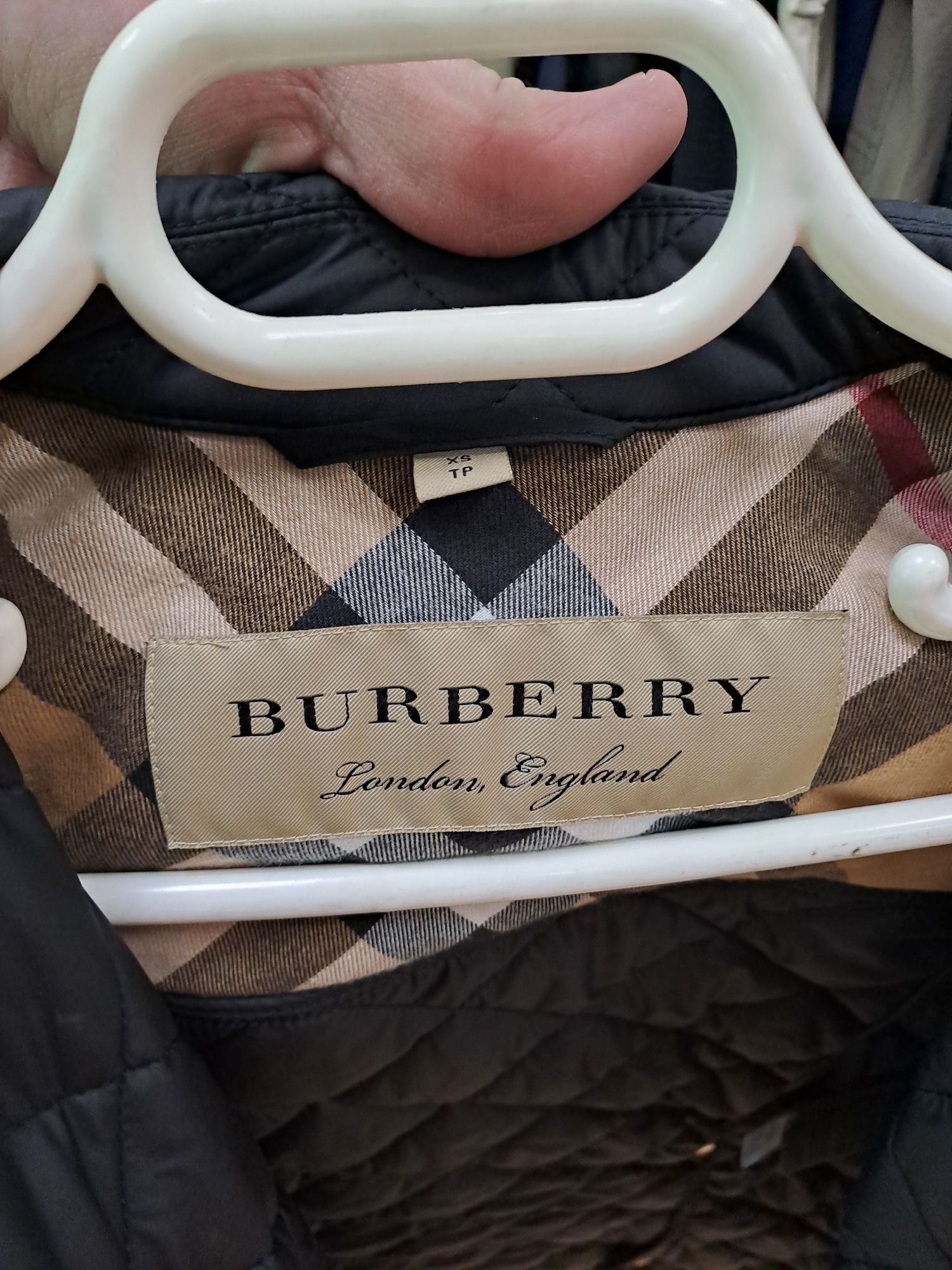 Burberry Dama XS, impecabil, cod A1
