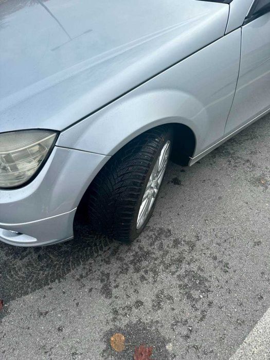 Мерцедес С220 дизел в перфектно състояние