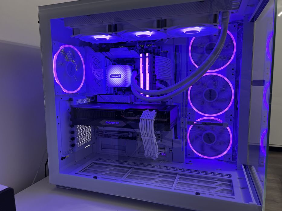 Vand carcasa bequiet! Light Base 900FX