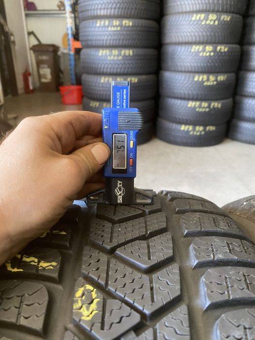 Anvelope iarna 215/55/17 Pirelli Sottozero 3 215 55 17 R17