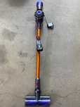Aspirator vertical Dyson V8 Absolute
