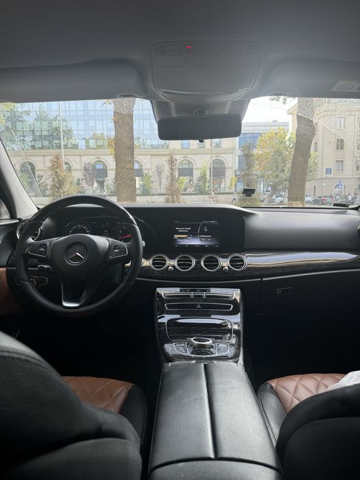 Mercedes w213 e200 в отличном состоянии