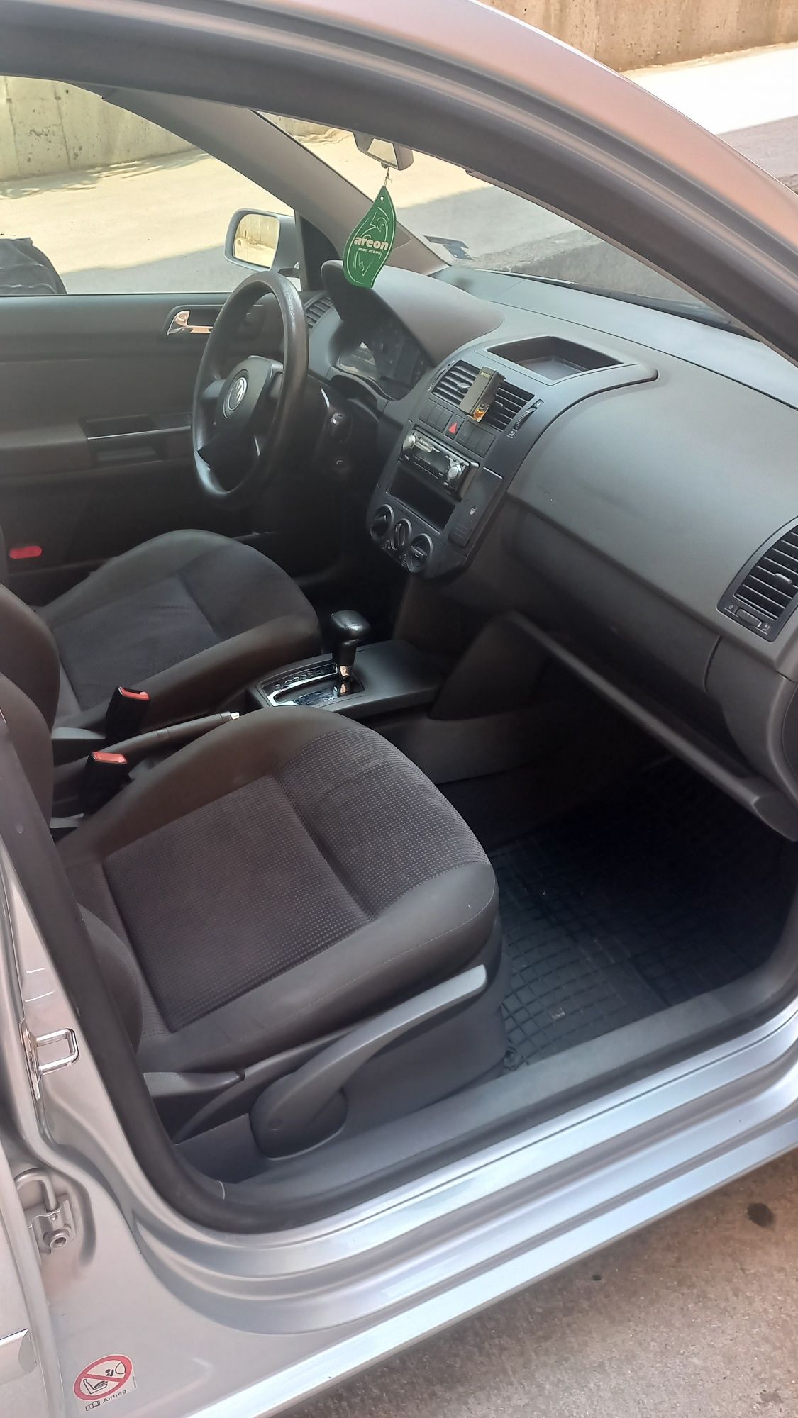 VW Polo 1.4i автоматик