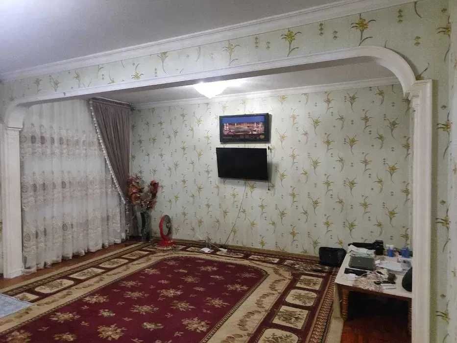 СРОЧНО 5 хонали 118м2 квартира слотилади Тузел, 40 лет (ИПОТЕКА)