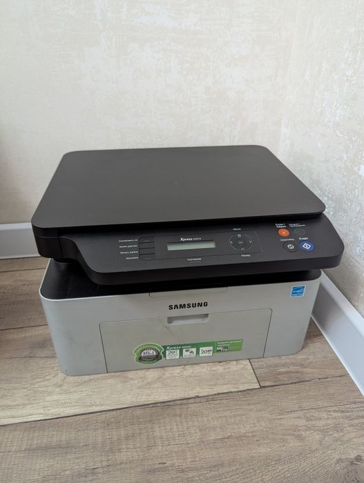 Продам МФУ/принтер Samsung Xpress M2070