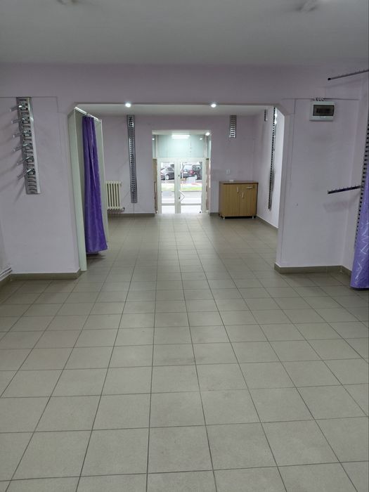 Inchiriez Spațiu Comercial 70mp | Zona Cetate