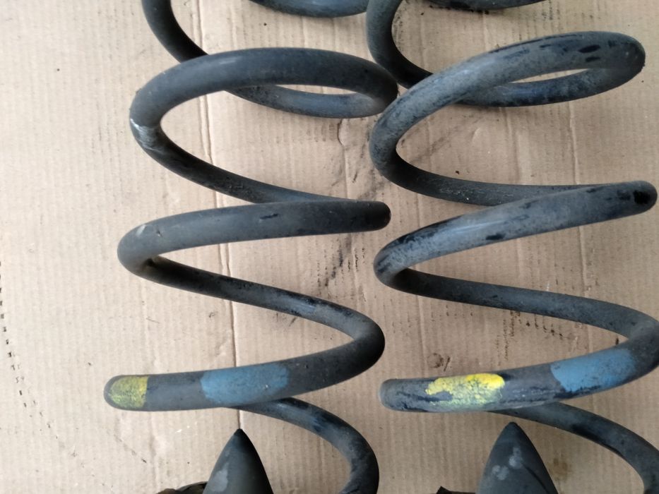 Arcuri spate Renault Megane 3  1,5 dci