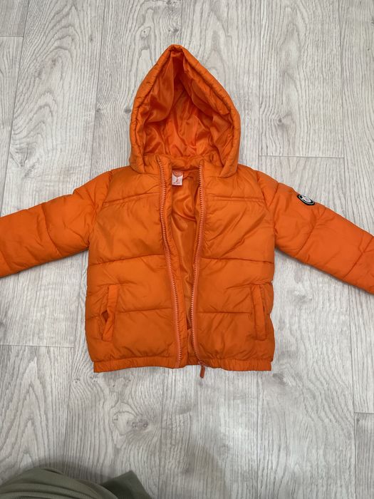 Курточка детская легкая и удобная  на весну и осень