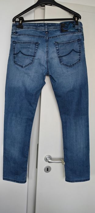 Jacob Cohen style 622 size 32