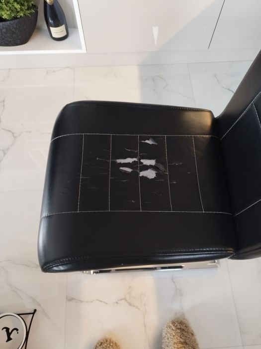 Трапезни столове