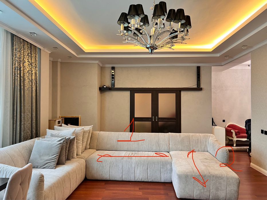 Угловой диван есть следы использования