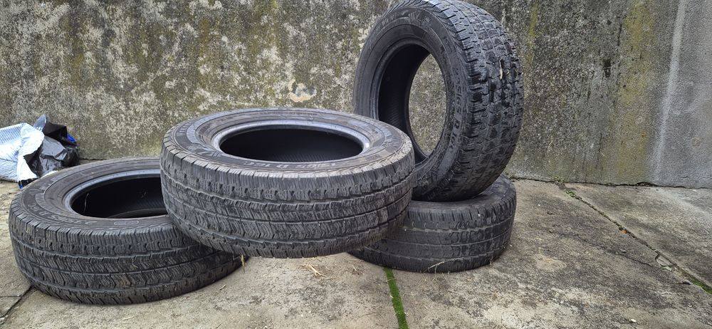 Anvelope 235 65 r16c