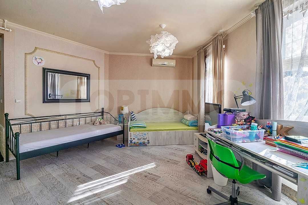 Продава се Къща в Варна, м-т Зеленика - 400 кв.м за 1500 €/кв.м - Снимка #9