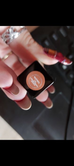 Ruj Wayne Goss nuanta Nutmeg