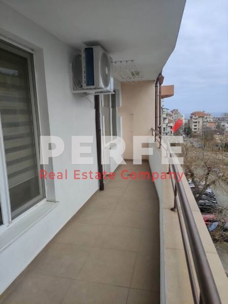 Дава се под наем Двустаен апартамент в Бургас, Лазур - 70 кв.м за 408 € - Снимка #7