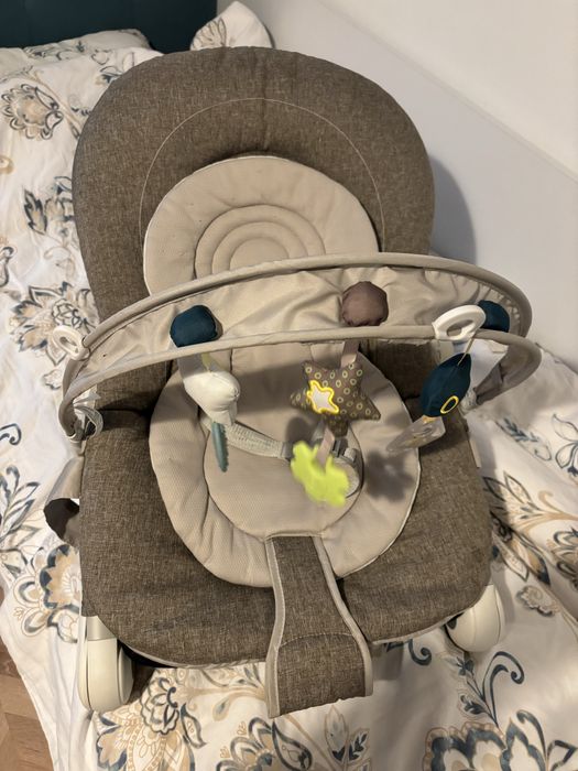 Бебешки шезлонг Chicco Hoopla