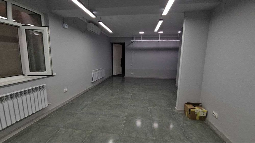 Сдаются офисы и цокольные этажи на метро Айбек