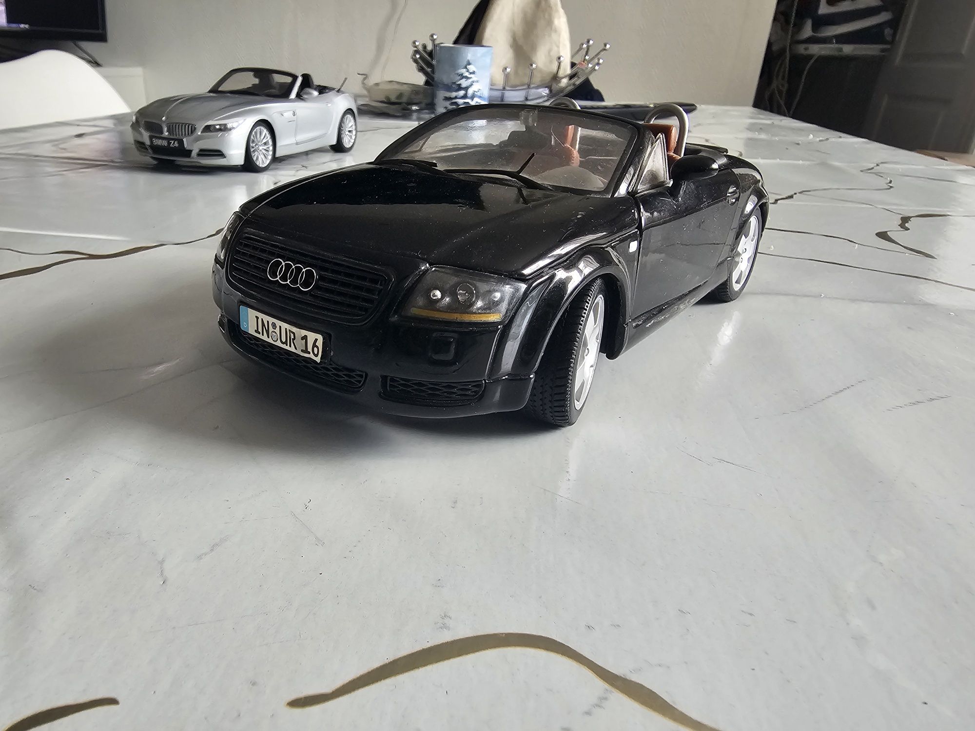 Audi TT Roadster Maisto