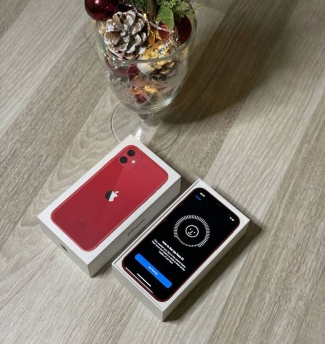 Iphone 11 128GB Rosu