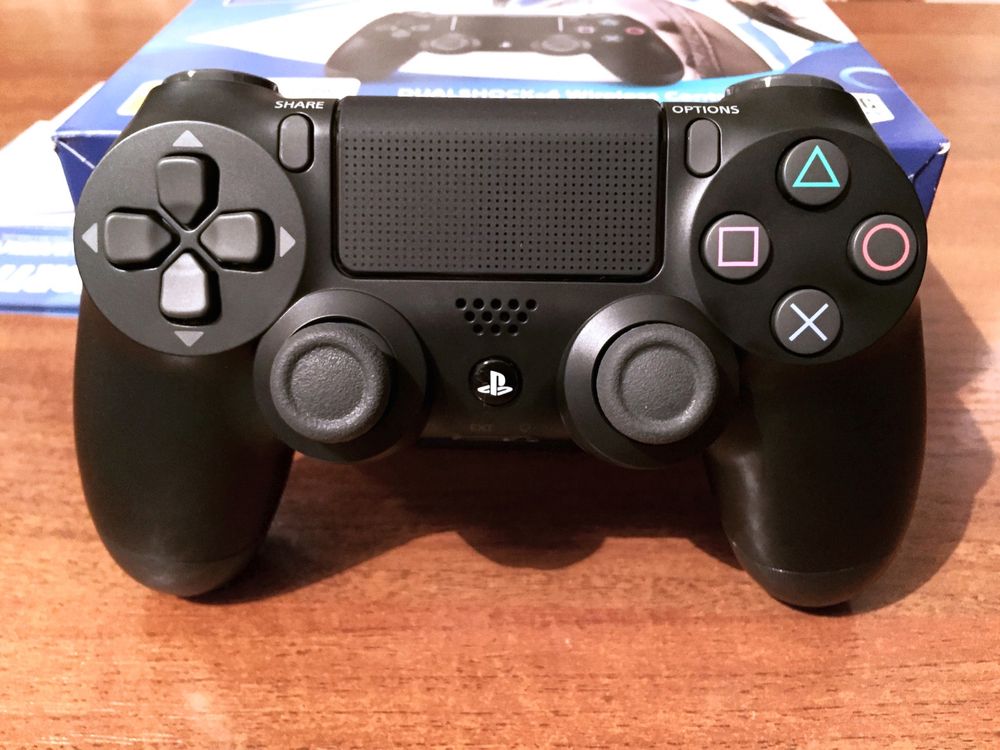 Джойстик от Playstation 4
