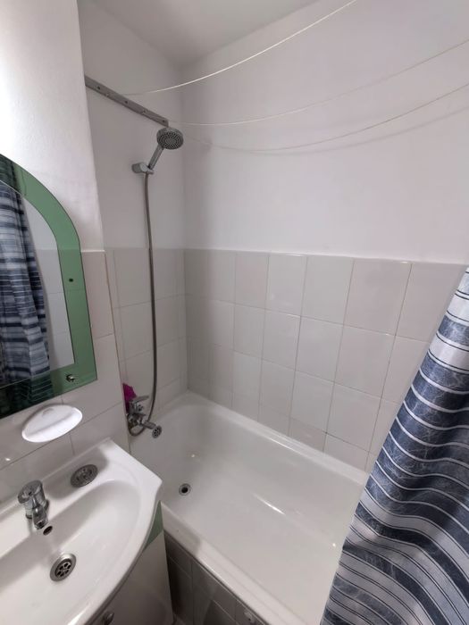 Garsonieră de închiriat în regim hotelier – priveliște superbă